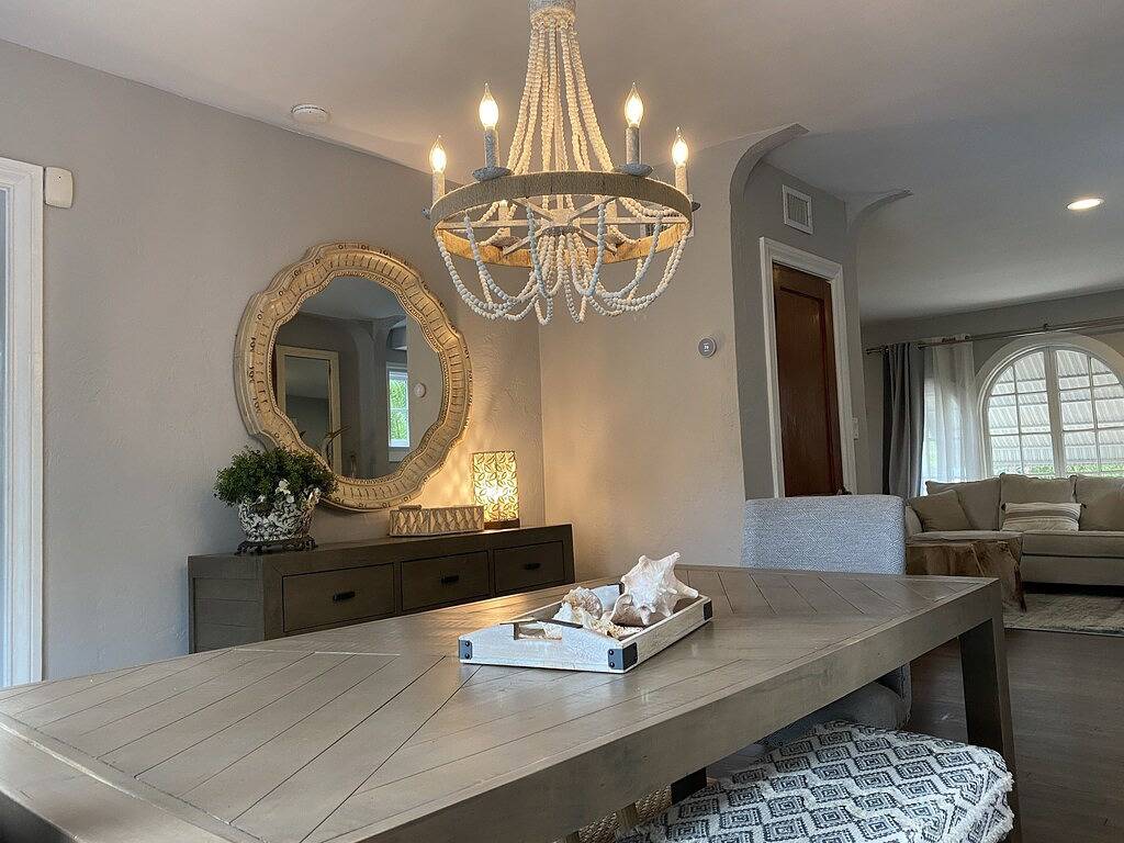 Villa Del Sol | 7 Min2Beach | Salt Pool| 2 Mi Dwtn in West Palm Beach, Palm Beach County