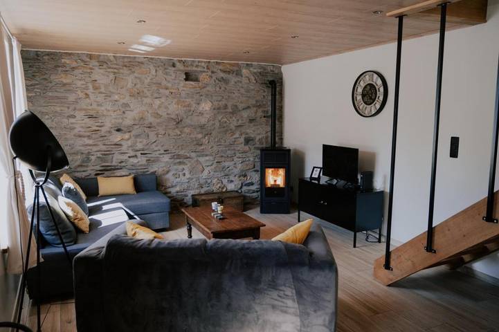 Location de vacances pour 5 personnes, avec terrasse, animaux acceptés à Lierneux - 2