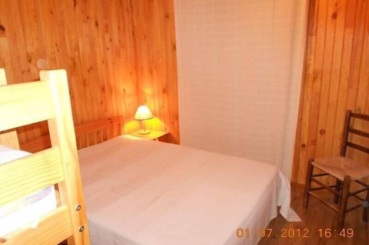 Gîte pour 6 personnes, avec jardin à Montclar - 3