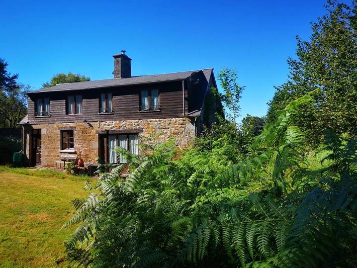 Location de vacances pour 6 personnes, avec piscine ainsi que jardin et vue à Saint-Michel-de-Montjoie - 2