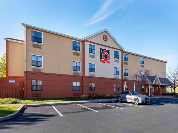 Apartamento entero, 1 cama queen | ducha Ada/Ri, no fumadores, cocina in Lago Ontario