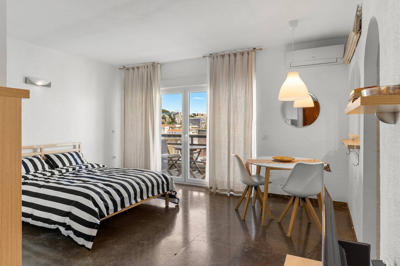 Studio entier, Studio « Magnifique En Bord de Mer » avec Vue sur Mer, Wi-Fi et Climatisation in La Carihuela, Torremolinos