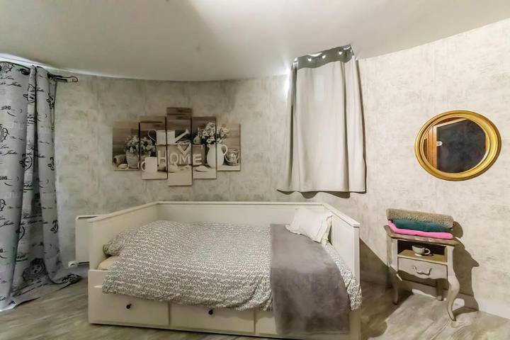 Gîte pour 3 personnes, avec sauna à Chavagne - 3