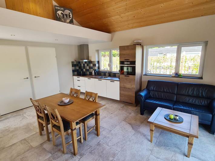 Ferienhaus für 6 Personen, mit Garten und Terrasse in Zeeland