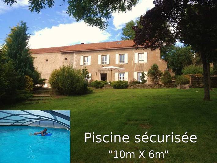 Gîte pour 8 personnes, avec terrasse ainsi que jardin et piscine à Luc