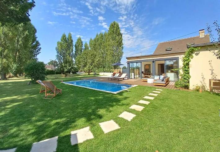 Location de vacances pour 6 personnes, avec jardin ainsi que piscine et vue dans Longny-les-Villages - 2