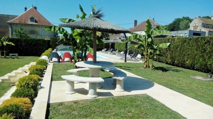 Maison d’hôte pour 2 personnes, avec piscine ainsi que jardin et vue à Dampierre-sur-Salon - 4