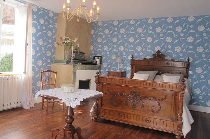 Location de vacances pour 8 personnes, avec jardin à Sengouagnet - 2