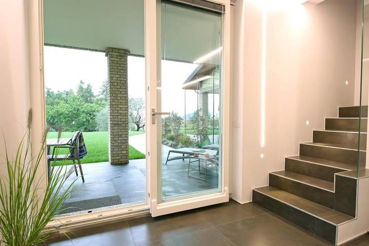 Villa pour 8 personnes, avec vue sur le lac et piscine ainsi que vue et jardin à Bellagio - 4