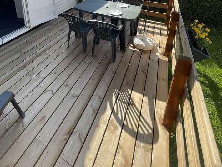 Camping für 4 Personen, mit Kinderpool in Franche-Comté - 2