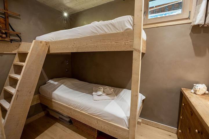 Gîte pour 6 personnes dans Office De Tourisme De Meribel Les Allues - 2