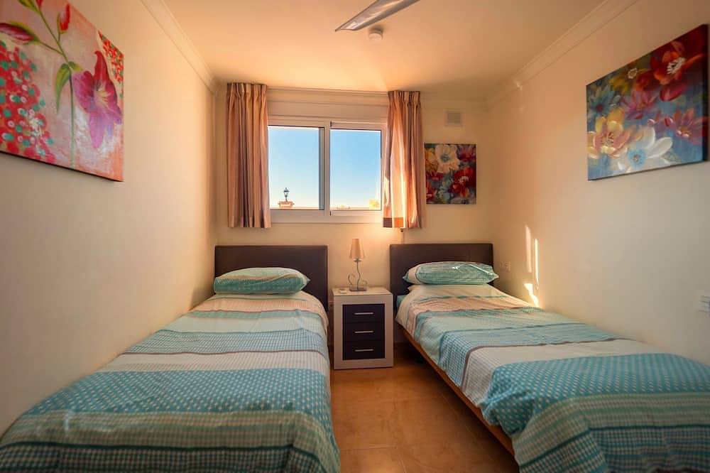 Villa-Apartamento-Baño privado-Vista a la Montana in Sierra Gorda, Coín