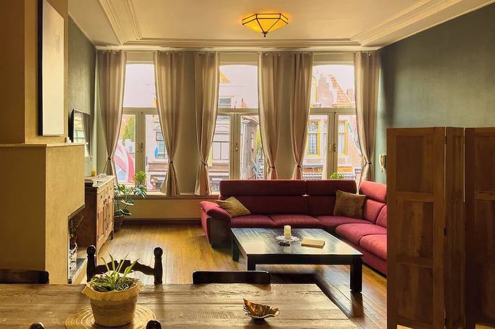 Ferienwohnung für 9 Personen, mit Balkon in Alkmaar