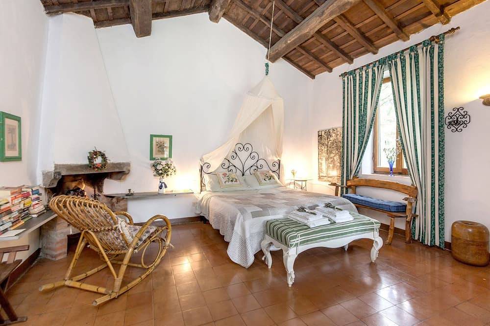 Il Fienile del Poggiolo: ein Familienhaus in der Nähe von Florenz: Blick auf das Tal in Londa, Florenz Provinz