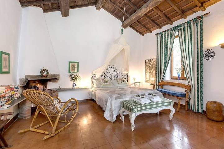 Il Fienile del Poggiolo: un cottage per famiglie vicino a Firenze: vista sulla valle in Londa, Firenze province