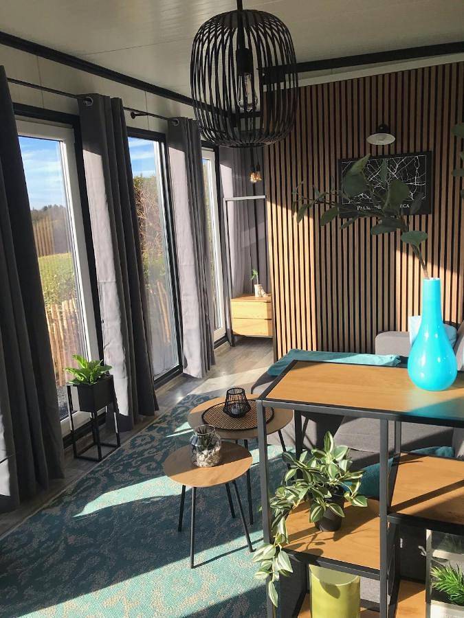 Tiny-House mit Alpen- Stadt- und Poolblick , Wlan in Passau, Passauer Land