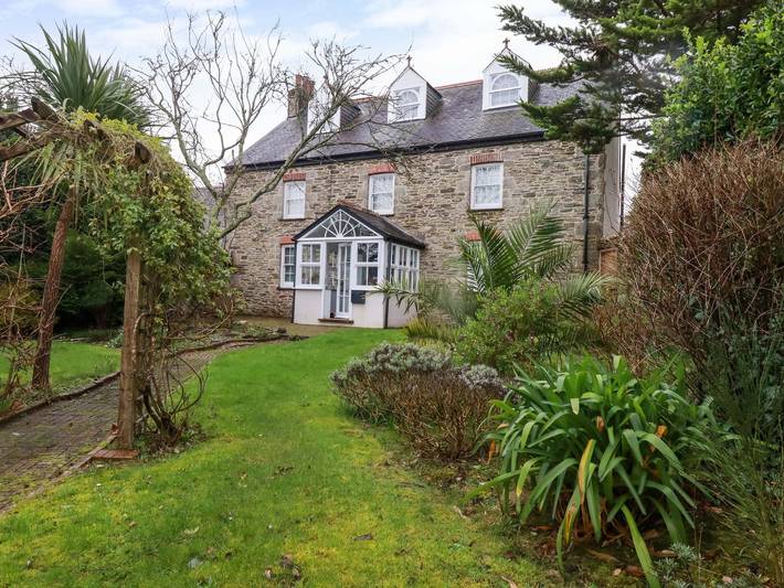 Holiday home for 9 people, with Garden in Crantock