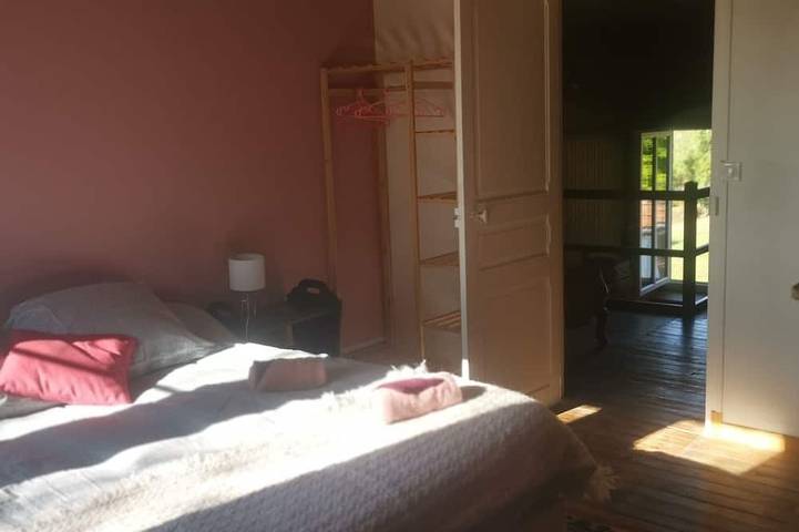 Location de vacances pour 6 personnes, avec terrasse et jardin, animaux acceptés à Coucy-le-Château-Auffrique - 3