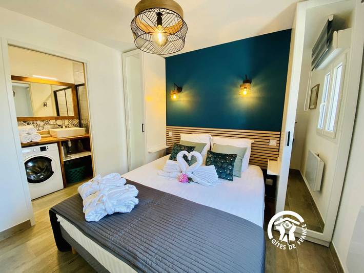 Gîte pour 2 personnes, avec sauna ainsi que terrasse et jacuzzi dans l' Aude - 4