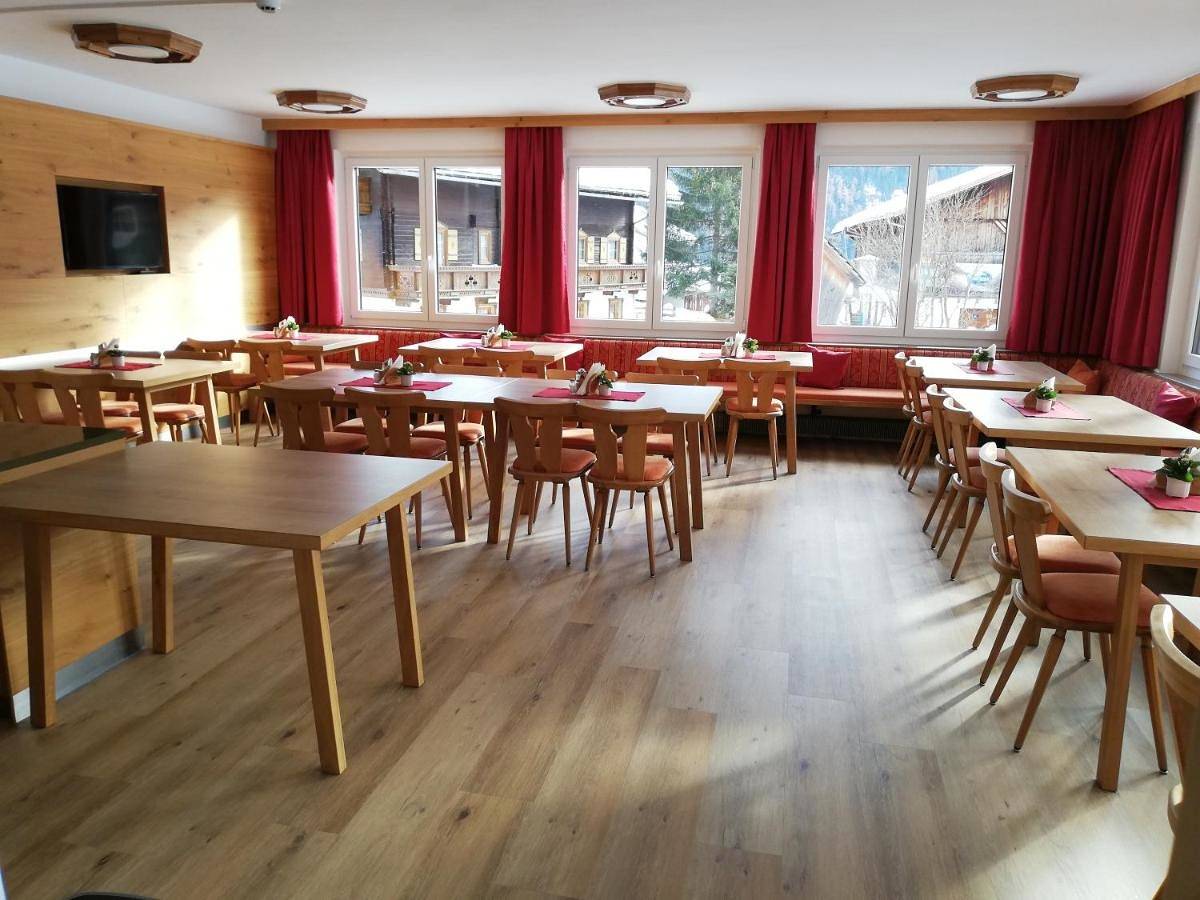 Double Room with Balcony in Kals am Großglockner, Bezirk Lienz