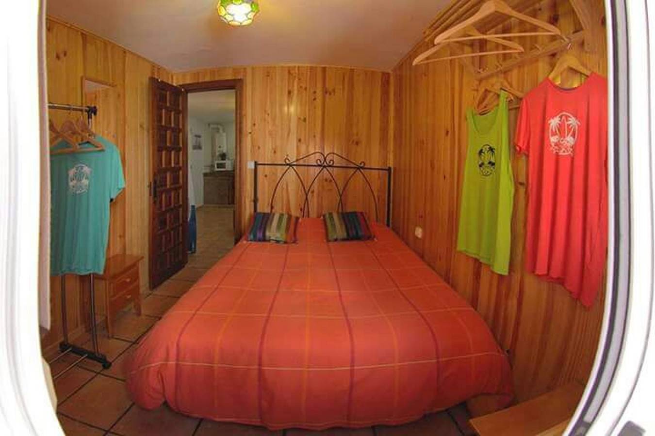 Komfortabler Bungalow in Tarifa, Bergblick. in Playa de Los Lances, Tarifa