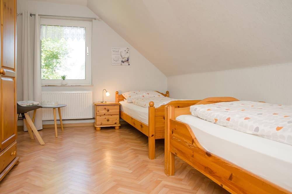 Ferienhaus Voß, 65260 - Ferienhaus in Ostfriesland, 130 qm, 4 Sterne in Moormerland, Ostfriesland