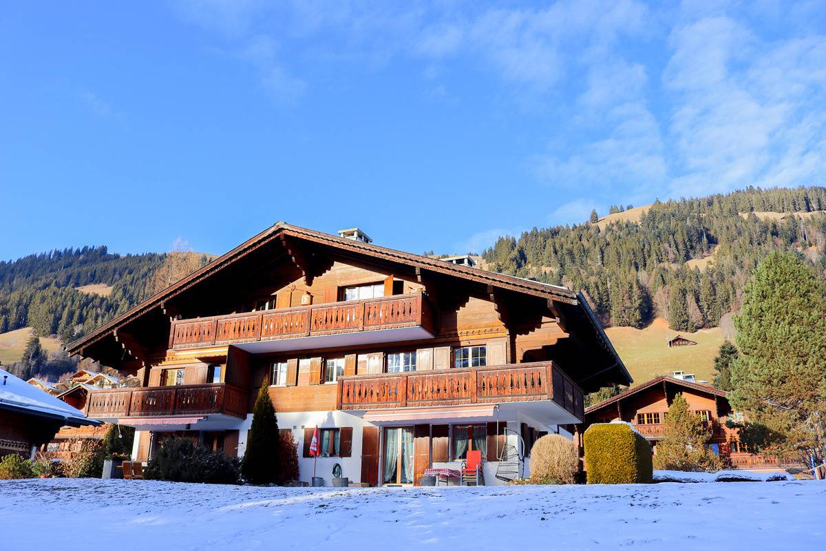 Ganze Ferienwohnung, Appartement Le Crocus, (Rougemont) - 2 chambres à coucher, 80m², 4 personnes in Rougemont, Westalpen
