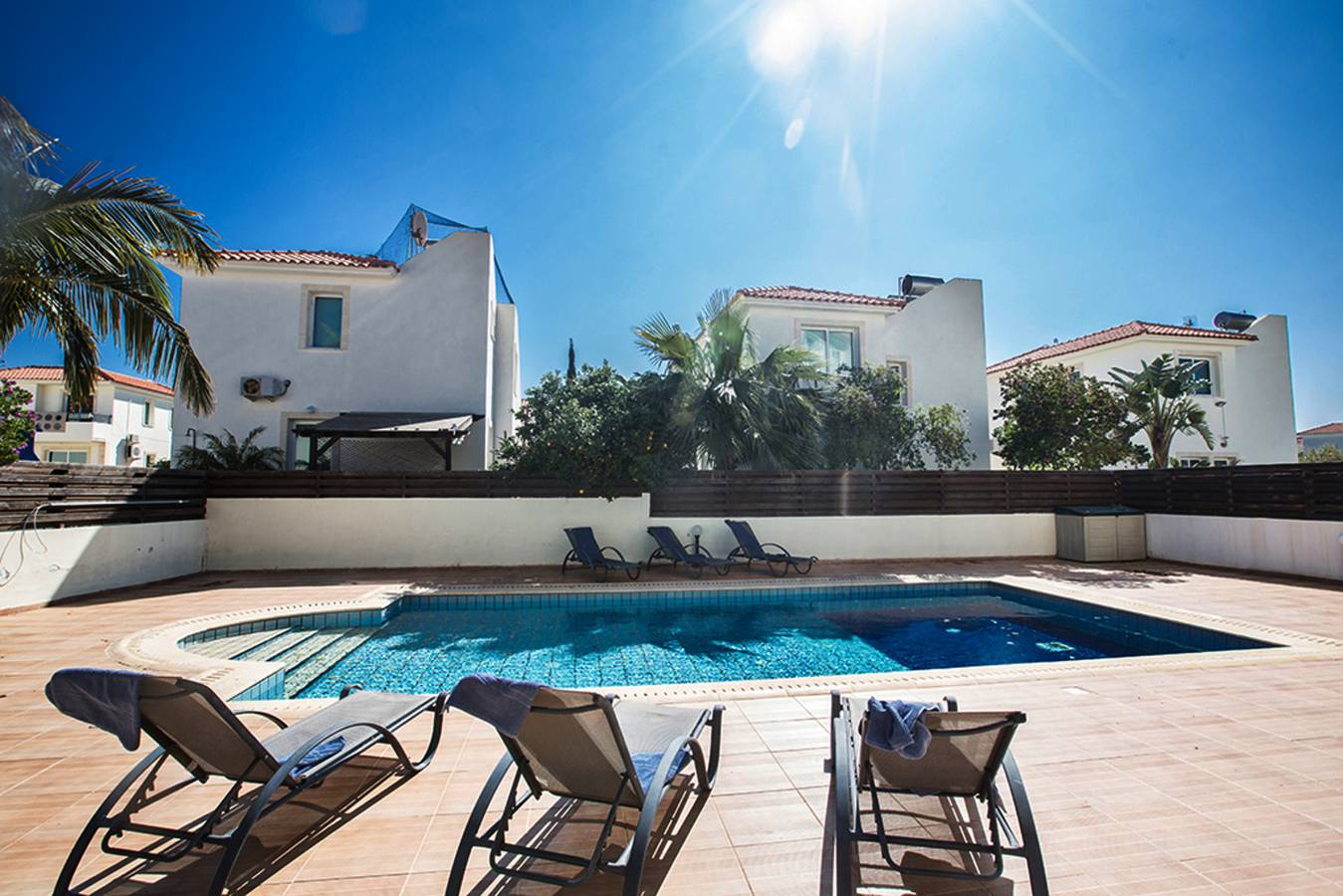 Ganze Wohnung, Ferienwohnung für 5 Personen mit Pool in Südzypern