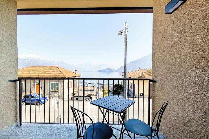 Ferienwohnung für 4 Personen, mit Balkon in Pianello del Lario