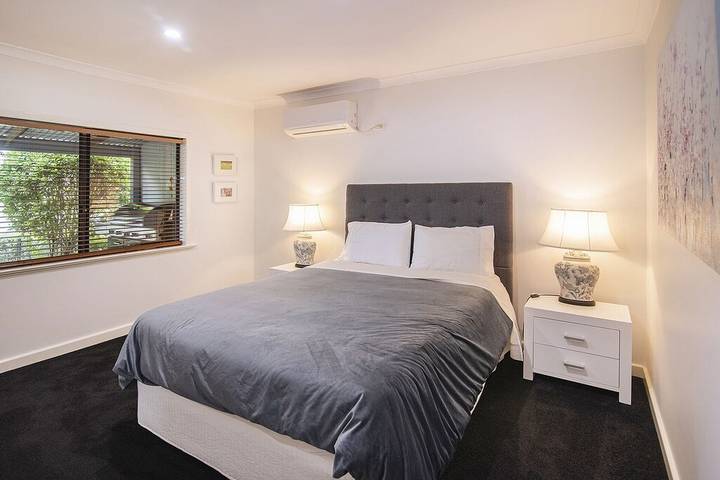 Holiday home for 8 people, with balcony and garden - 1