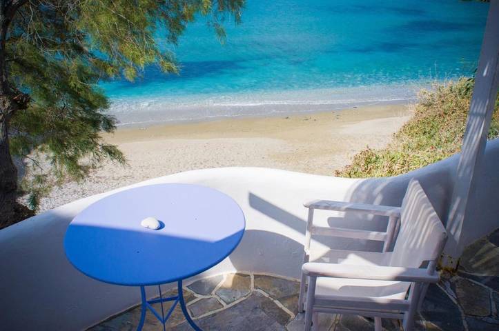 Maison d’hôte pour 2 personnes, avec balcon et vue dans Folégandros