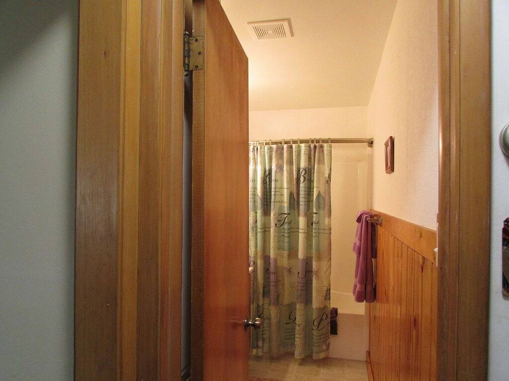 Old Town Cottage: Eingebettet auf einem bewaldeten Hügel am Rande von Hill City in Hill City, Black Hills