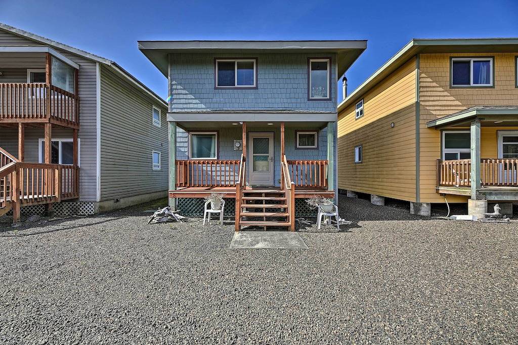 Cottage for 8 People in Oregon Coast, Oregon