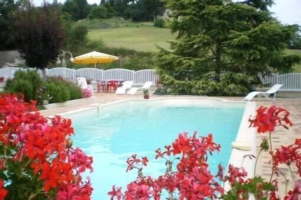 Semi-detached house in St Amans de Pellagal in Tarn-et Garonne for 3 people in Saint-Amans-de-Pellagal, Tarn-et-Garonne