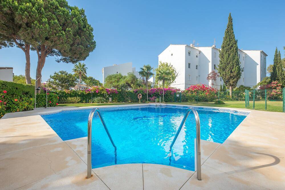 Apartamento entero, Fabulous 1 bed apartment, wonderful sea views Costa del Sol in La Cala de Mijas, Mijas