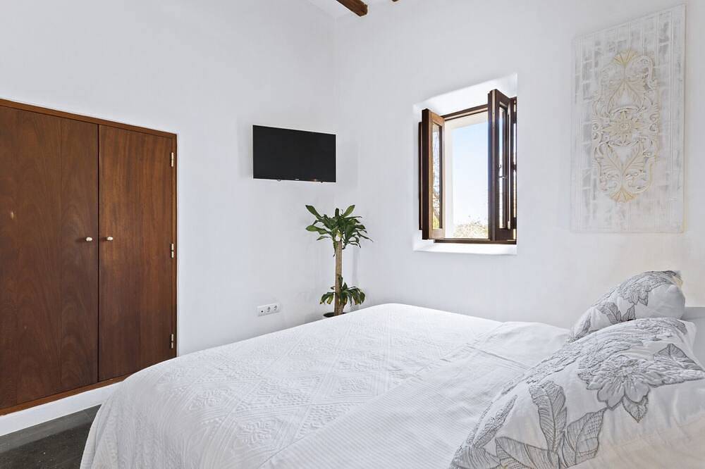 Ravishing Ibiza Villa | Cel Blau | 9 Bedrooms | Private Pool & Beautiful in Sant Carles de Peralta, Santa Eulària des Riu
