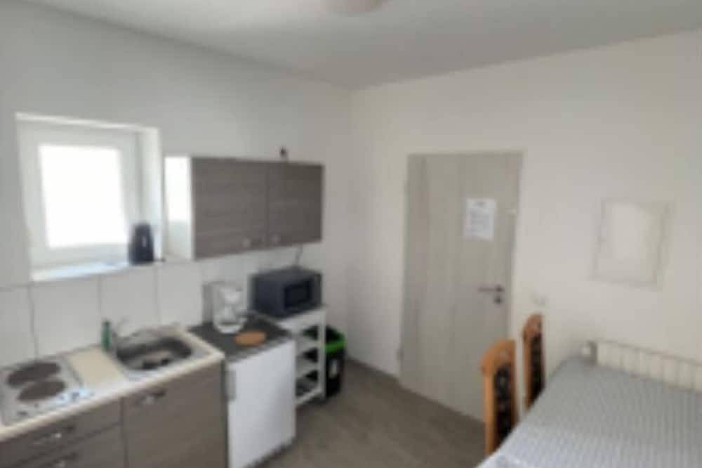 Ganze Wohnung, Wohnung für 4 Personen in 46047 Oberhausen,Wehrstraße 33 Nähe Centro und Bahnhof in Oberhausen, Ruhrgebiet