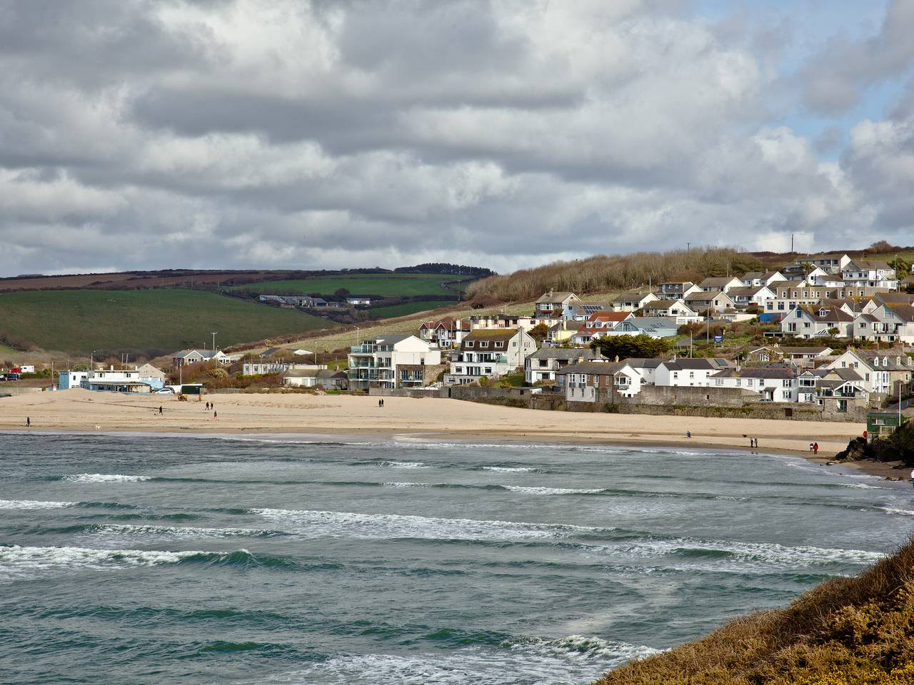 Sea Glimpses in Porth, Newquay