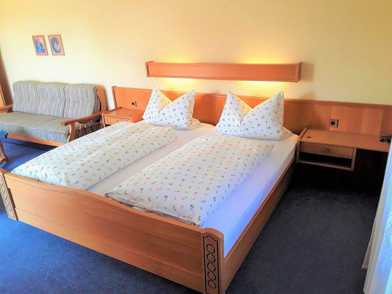 Ganze Wohnung, Gemütliche Ferienwohnung mit großem Garten in Bad Füssing, Bayerische Golf und Thermenland