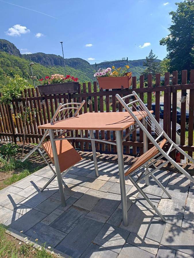 Apartament wakacyjny dla 2 osób, z taras i ogród oraz widok w Czechy Północne