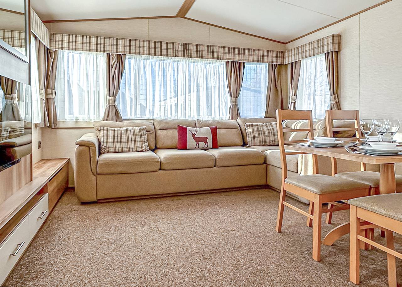 Caravan for 4 People in Shalfleet, Isle of Wight