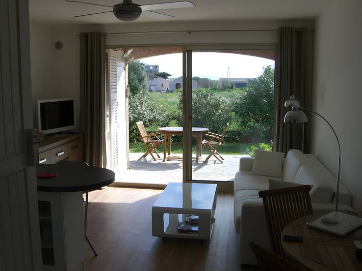 Hel lägenhet, Apartment 'Avec Terrasse Proche Mer' with Mountain View, Private Terrace and Air Conditioning in Macinaggio, Rogliano