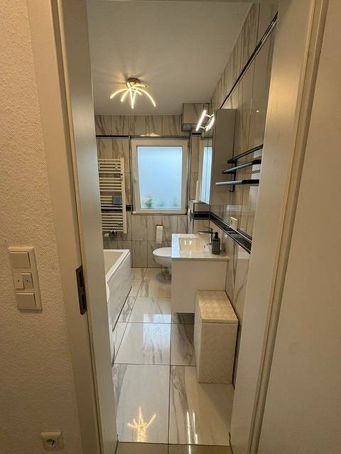 Appartamento intero, Moderne Erdgeschosswohnung und eigenem Garten für bis zu 4 Personen in Ketsch, Pianura del Reno