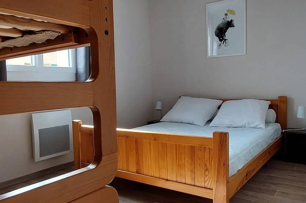 Appartement entier, Le Duplex  4 Pers - 10 min des plages in Sainte-Croix-du-Verdon, Gorges du Verdon
