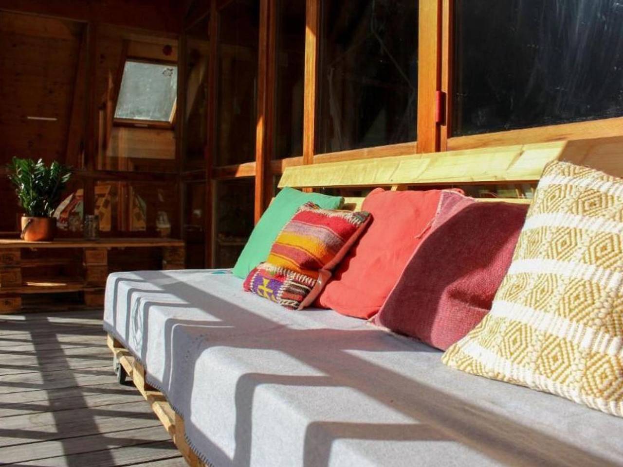 Ganze Ferienwohnung, Haus am Wasserfall - Appartement/Fewo, Dusche und Bad, Wc, Balkon in Mellau, Bregenzerwald