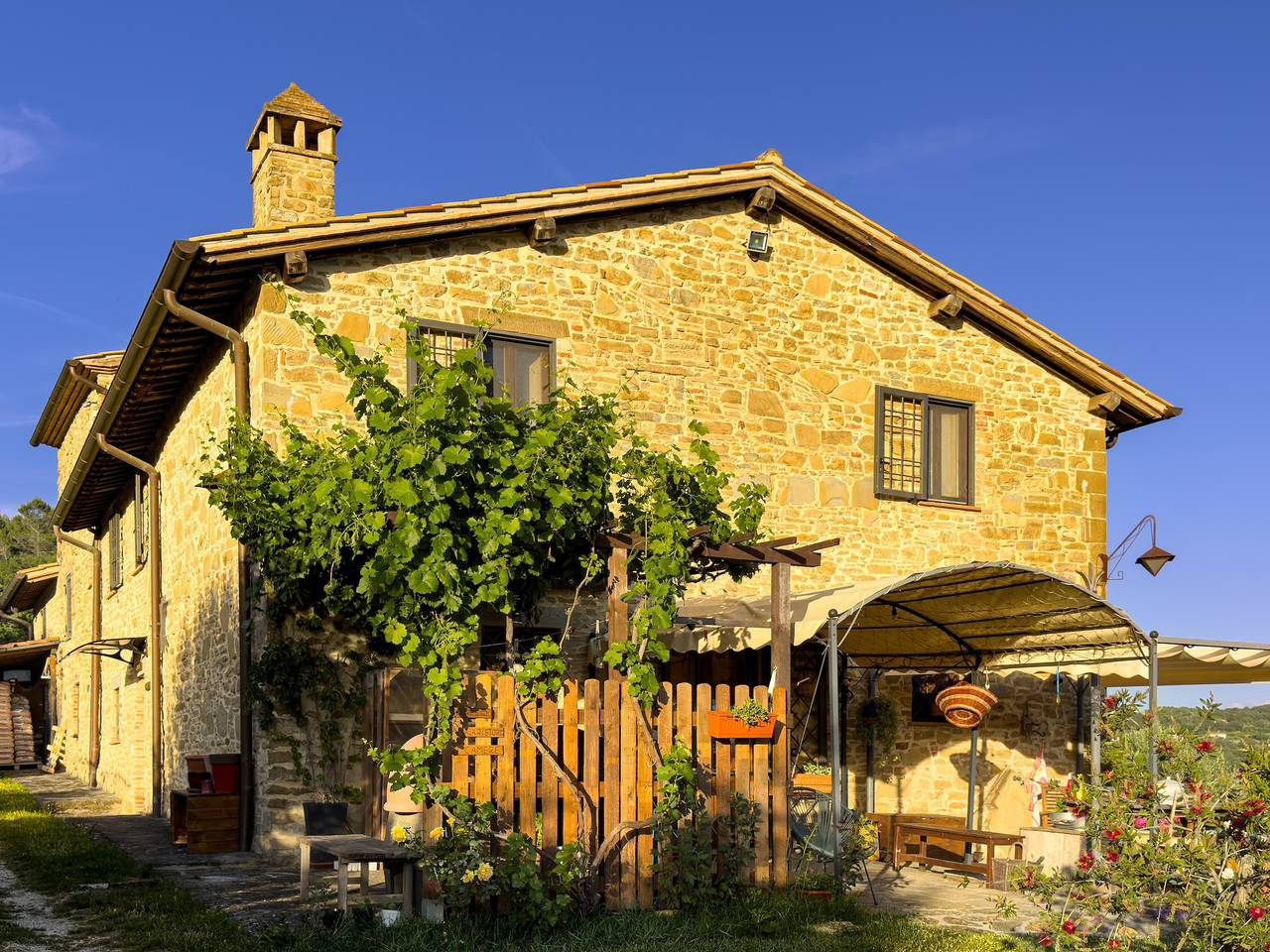 Palazzo Goduto – Séjour à la ferme bio dans les collines de l’Ombrie, Italie in Pérouse, Province de Pérouse
