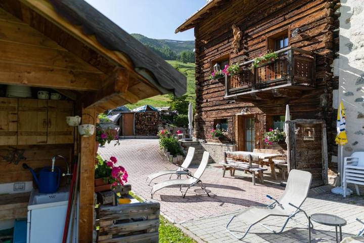 Hütte für 3 Personen, mit Ausblick und Garten in Livigno