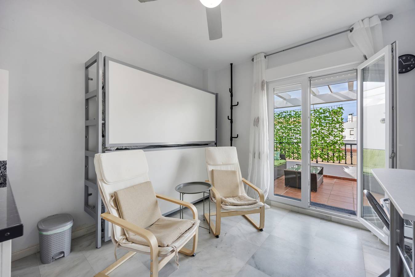 Ganze Wohnung, Apartment 'Ático Playa de Rota' mit privater Terrasse, Wlan und Klimaanlage in Rota, Costa de la Luz