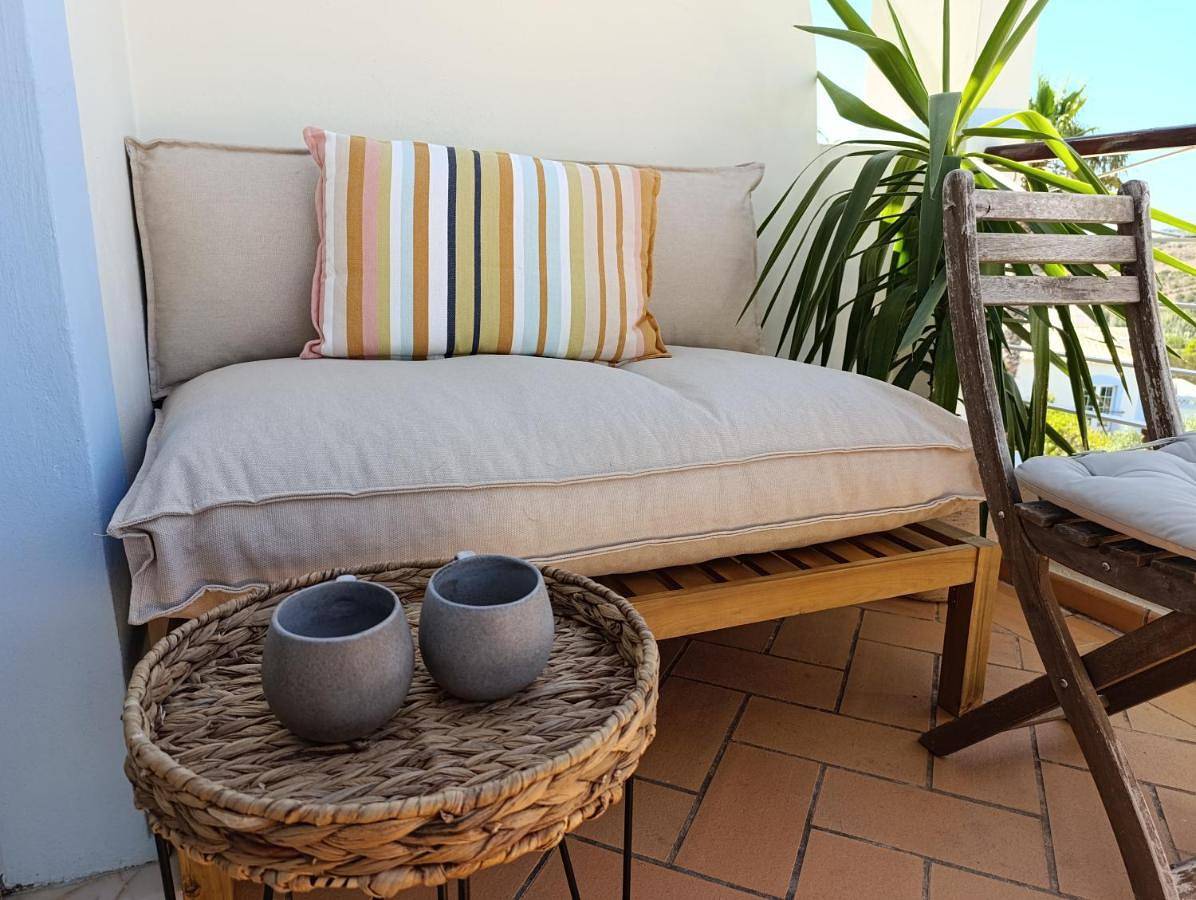 Apartamento inteiro, Komfortables Town House in traumhafter Lage in Budens, Distrito de Faro
