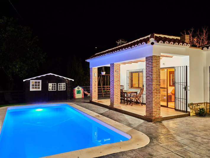 Casa rural para 8 personas, con jardín en Casabermeja - 3